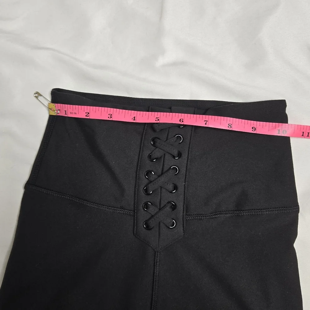 WE WORE WHAT black lace up high waist‎ stretch biker workout shorts XS
